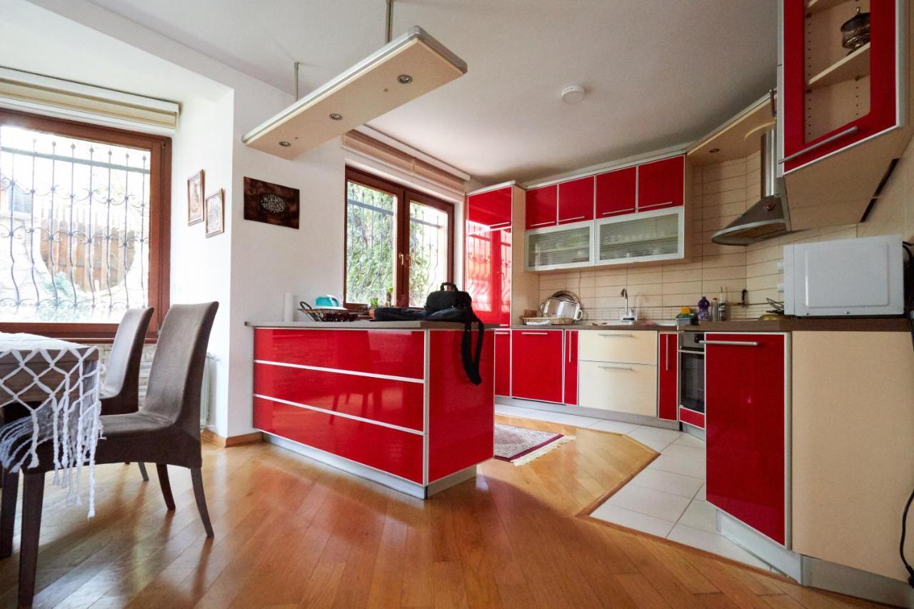 Center - Free Parking Villa *
